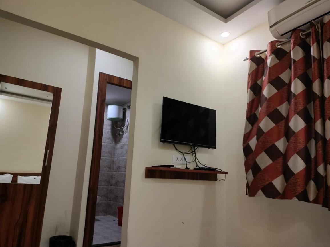 Hotel Holiday Express Calcutta Eksteriør billede
